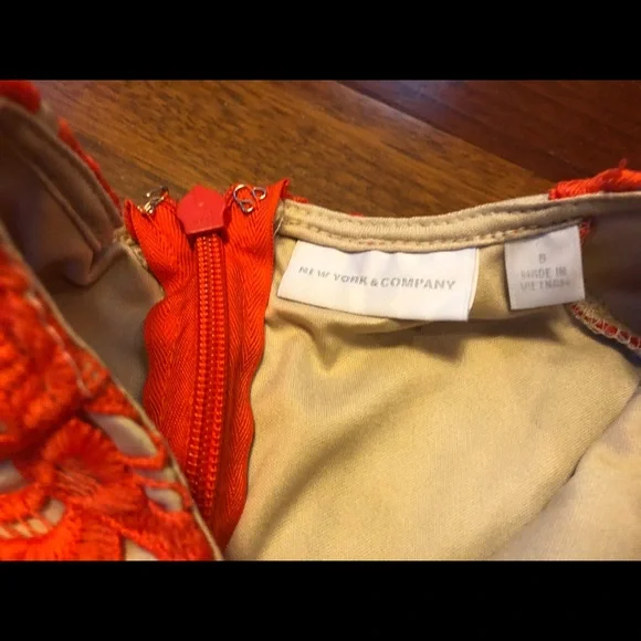 New York & Co crochet lace sheath dress - Picture 4 of 7